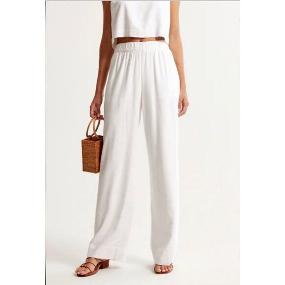 Abercrombie & Fitch Pants - Abercrombie Women's Linen-Blend Pull-On Pant - NWT